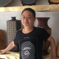 李盧春