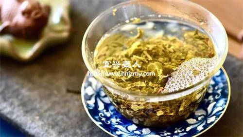 紫砂杯和瓷杯喝茶哪個好