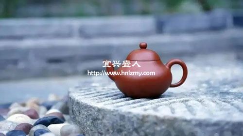 泡鐵觀音茶用朱泥壺好還是大紅袍好