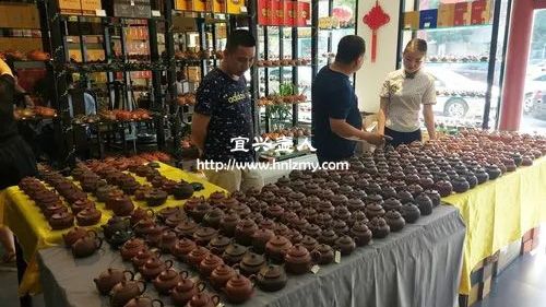 宜興紫砂壺幾十元一個可能是什么壺2