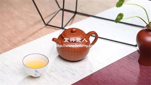 代工壺也是手工制作的紫砂壺