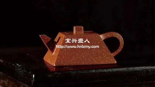 紫玉金砂紫砂壺是手工的還是機(jī)器的