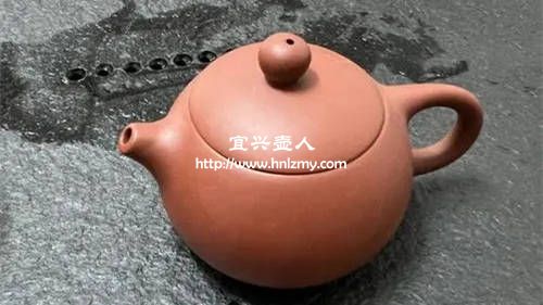 西施壺沒有接縫線是手工嗎