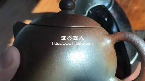 紫砂壺表皮有輕微裂紋正常嗎