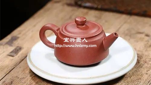 氧化錳紫砂壺呈現什么顏色的