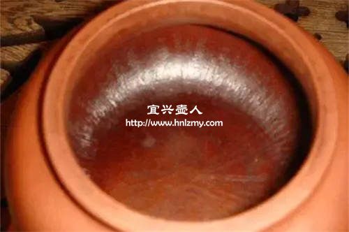 紫砂壺里的茶漬該如何處理