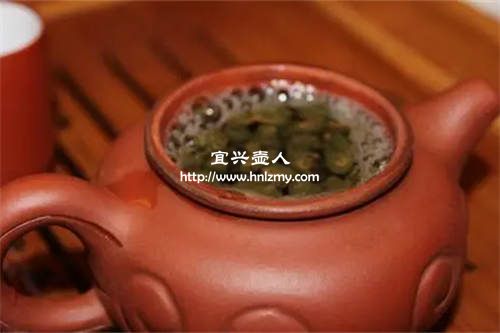 紫砂壺泡茶有泡沫可能是茶葉品質好