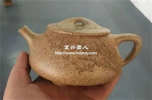 為什么說紫砂壺吐黑是正常的