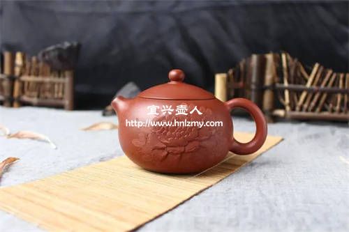紫砂手工壺與模具壺區(qū)別大嗎