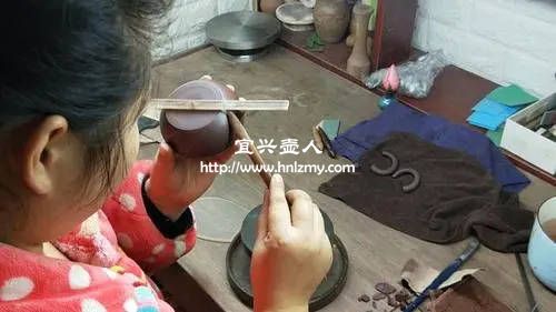 抖音里紫砂壺大師專場可信嗎