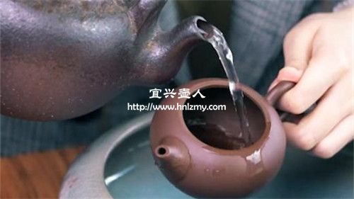 開壺清洗紫砂壺