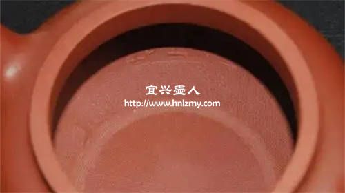 紫砂壺手工制作和機器制作的區(qū)別