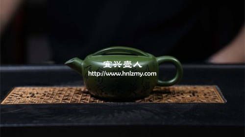 翡翠綠紫砂壺添加了化工顏料嗎