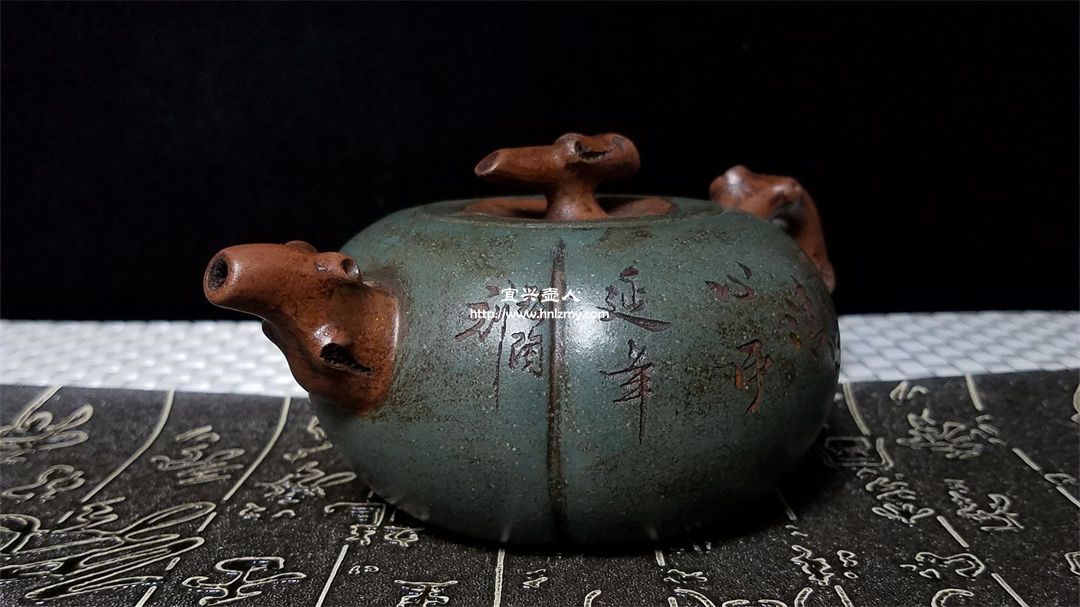 民國綠紫砂壺就是化工壺