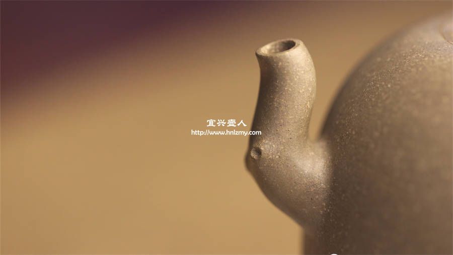 調砂泥跟原礦泥料不同