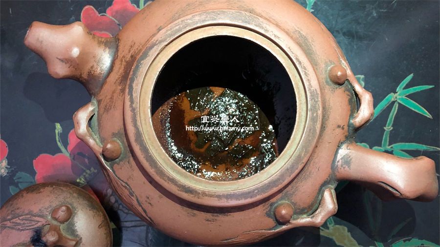 紫砂壺茶垢需要清理嗎？為了健康一定要洗！