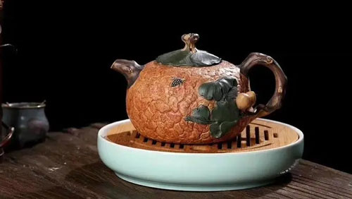 紫砂壺買花貨好還是光貨好