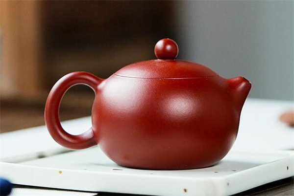 施小馬的紫砂壺多少錢