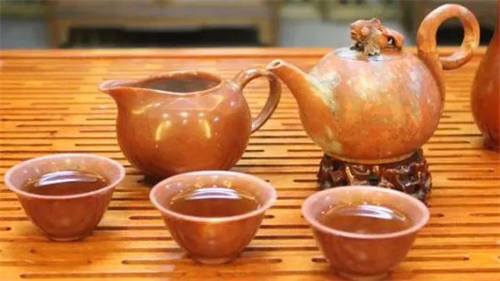 白茶養(yǎng)紫砂壺好嗎