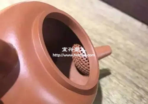 球孔紫砂壺檔次低嗎