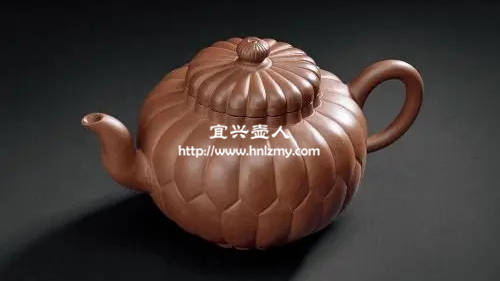 菊瓣壺筋紋壺的經典造型