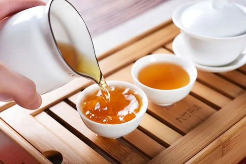 用正山小種給紫砂壺開(kāi)壺好嗎1