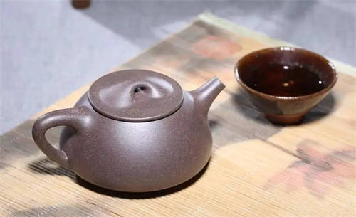 如何選擇一把好泥料的紫砂茶壺