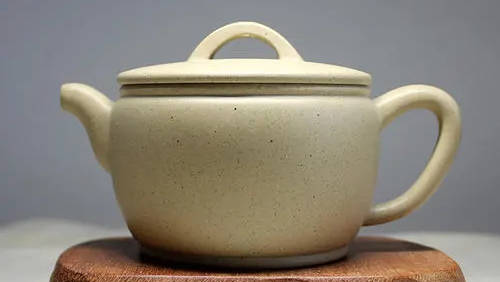 原礦本山綠泥紫砂壺怎樣泡養(yǎng)方法